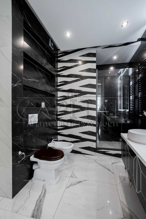 Продаж квартири, ЖК “Royal Tower”, вул. Саксаганського