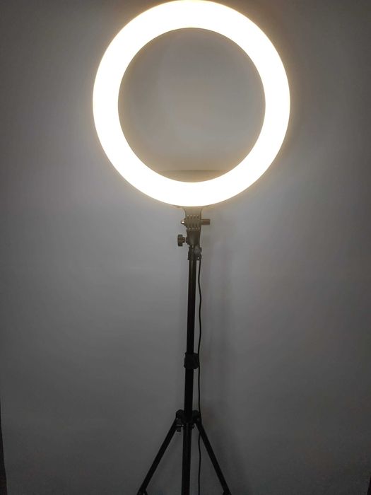 KY-BK416 Кольцевая профессиональная LED лампа 45cm/65W пульты штатив