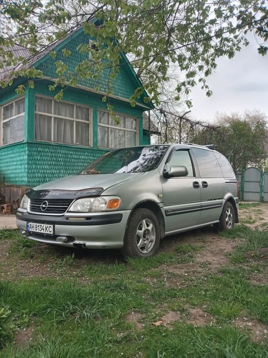 Продам вэн 7 мест.