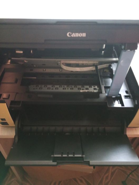 Продам прінтер був робочий можливо комусь знадобиться