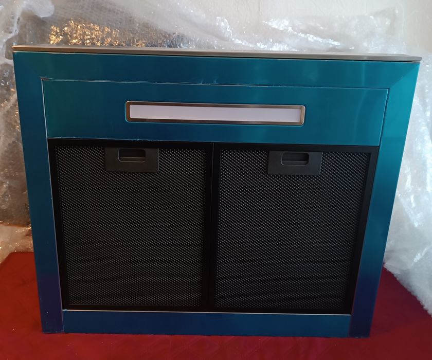 Витяжка настінна Klarstein 60 см, нержавійка