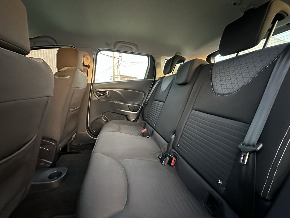 Renault Clio IV Break 1.5 DCI  ‘ GARANTIA ‘