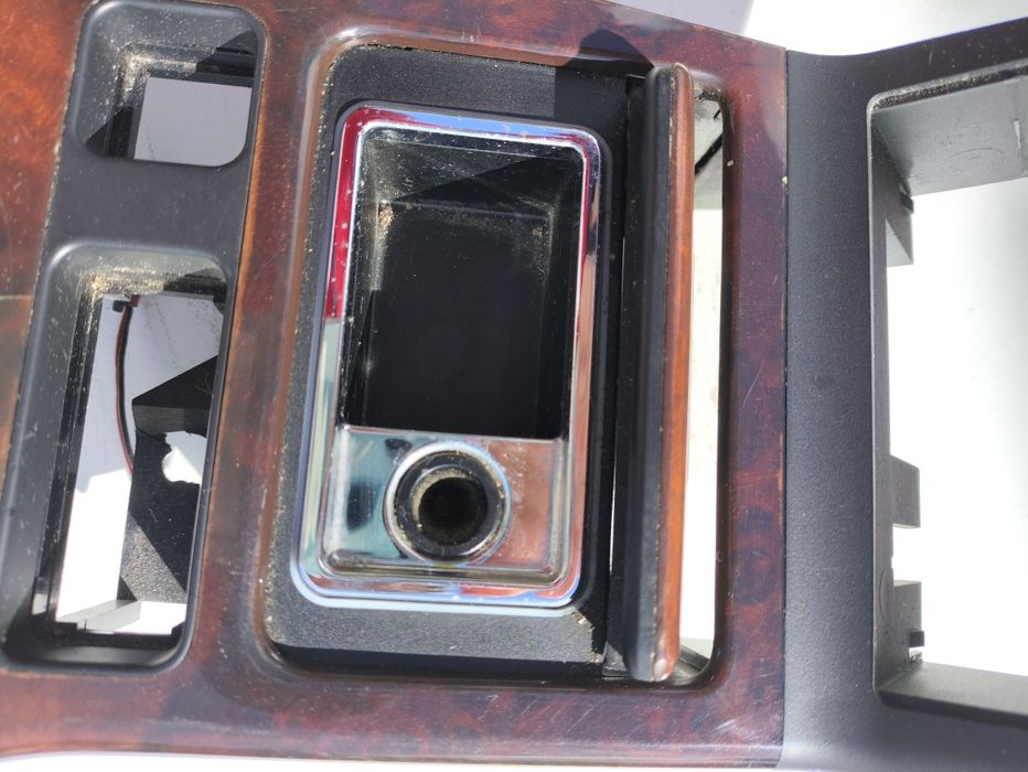 Consola BMW e39 bom estado