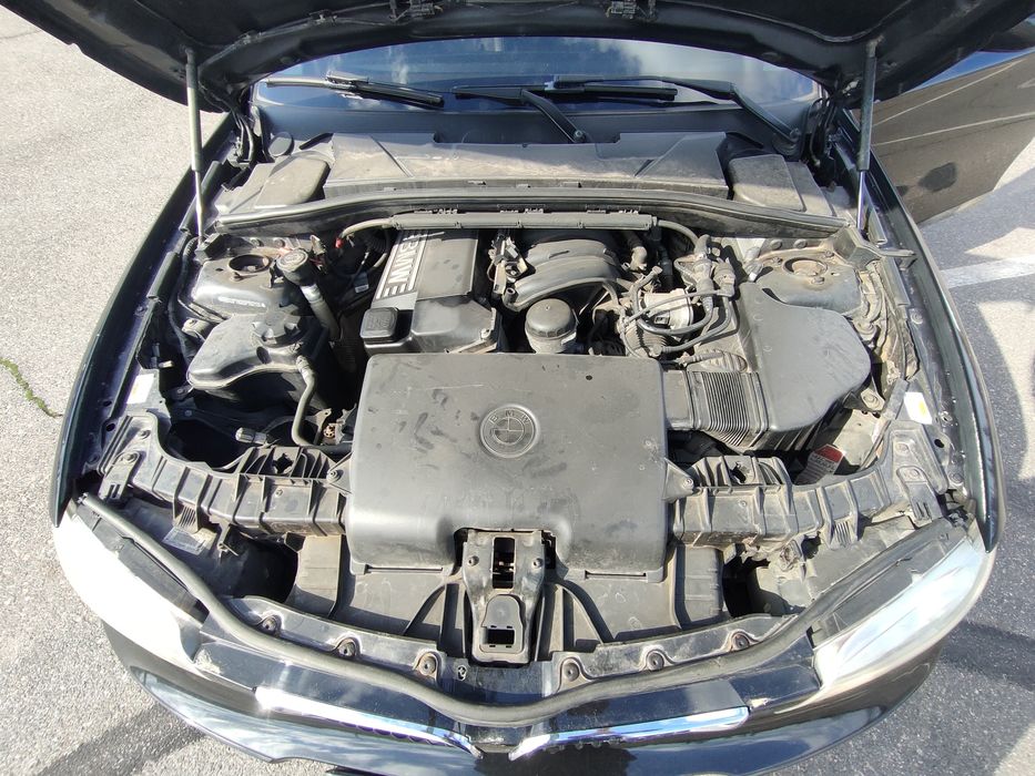 BMW 1 серии,2005г.1.6 бенз