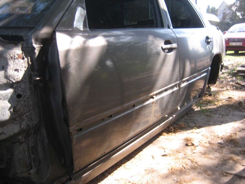 МЕРСЕДЕС W 124 1994 року. 2.5 дизель. Седан. Ціна нижче ринку.