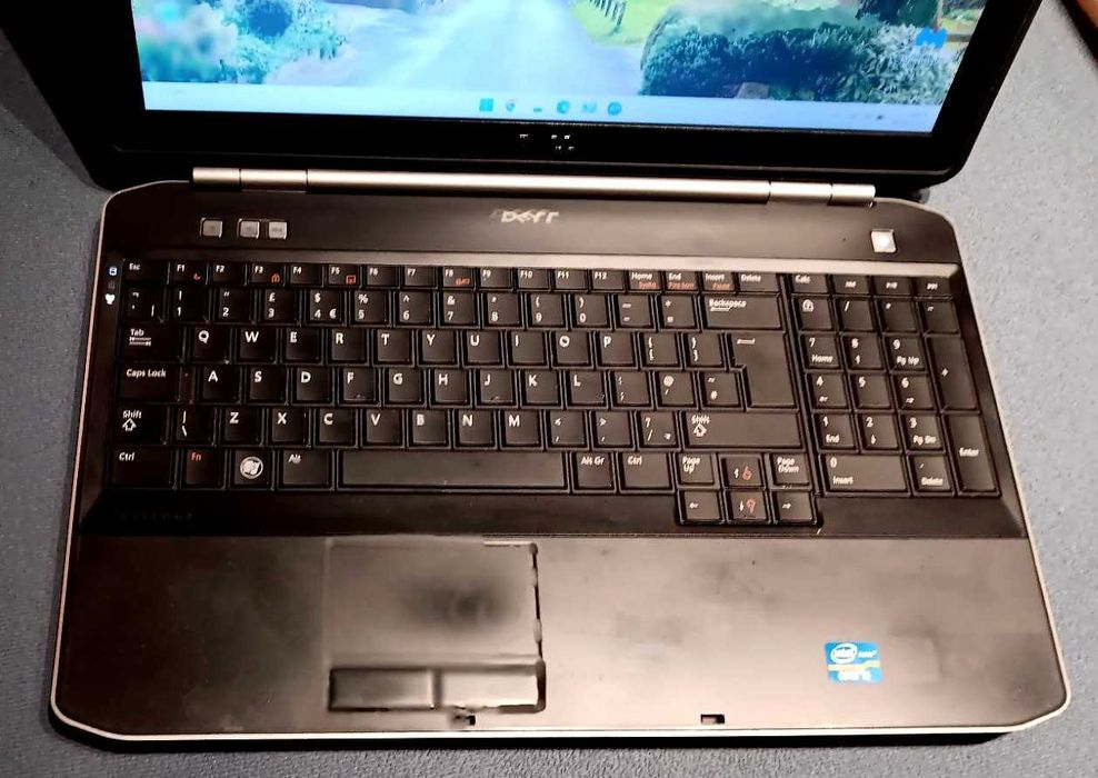 Dell Latitude E 5520