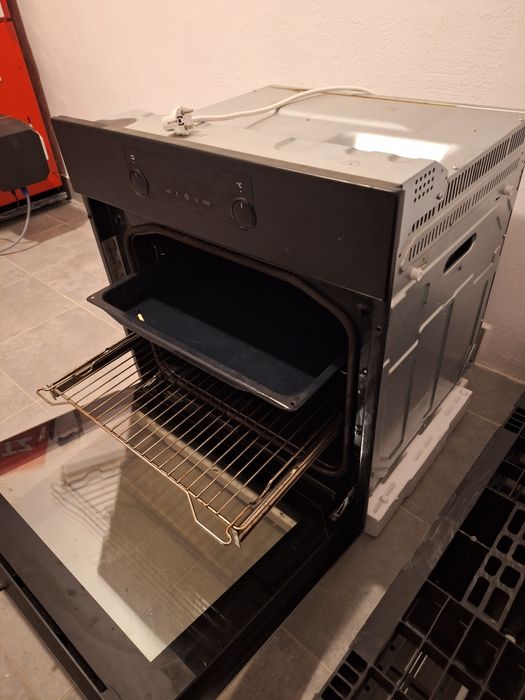 Piekarnik elektryczny do zabudowy