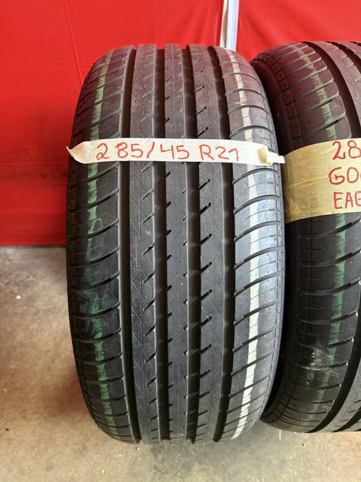 Pneus 285/45/21 Goodiyear Como novos