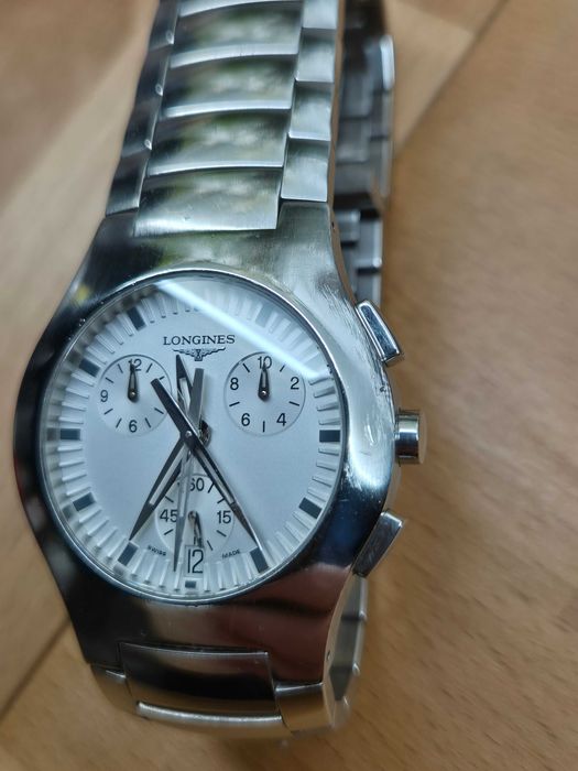 *Longines Oposition* zegarek kwarcowy z chronografem