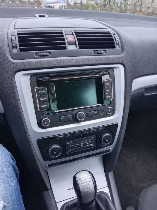 Skoda Octavia 2010 VIN TMBHJ61Z2B2035551 фото оголошення 5 з 15