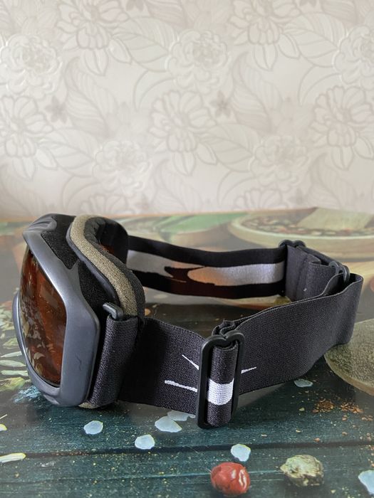 Горнолыжная маска .