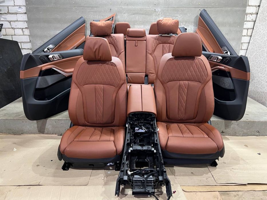 Комплетний салон до bmw x7 g07