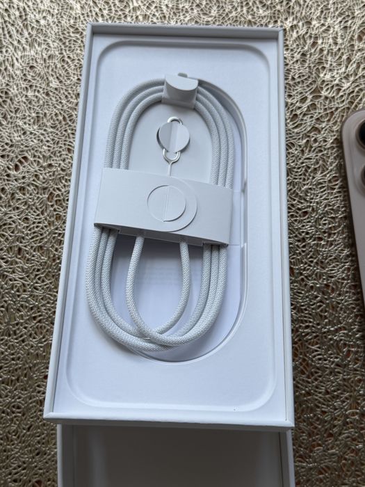 IPhone 16 Pro Max,256 GB, 95% kondycja baterii