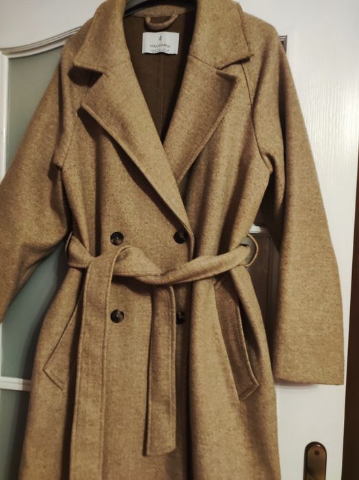 Płaszcz damski Stradivarius