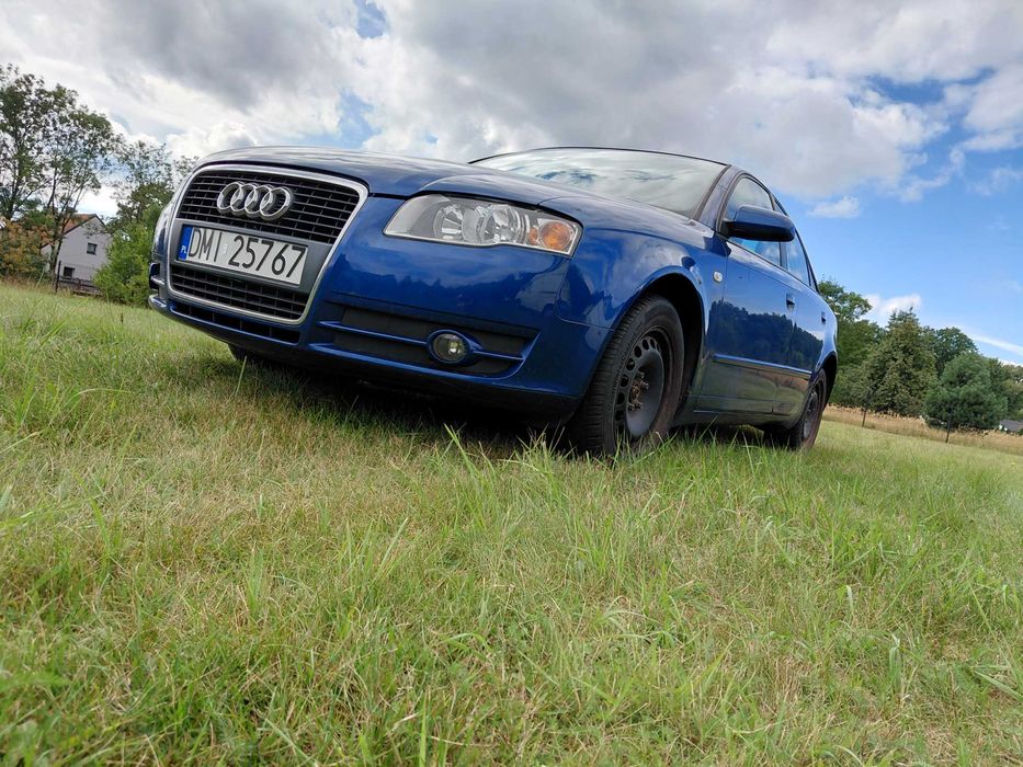 Audi A4b7 benzyna+ lpg