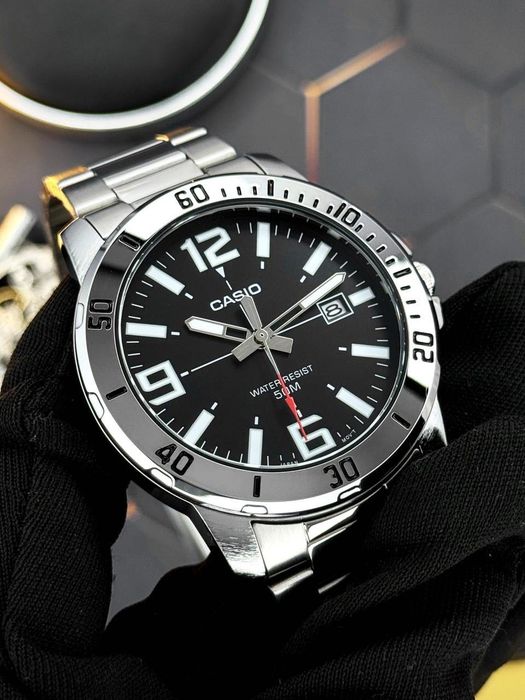 Оригінал! Чоловічий годинник Casio MTP-VD01D-1B