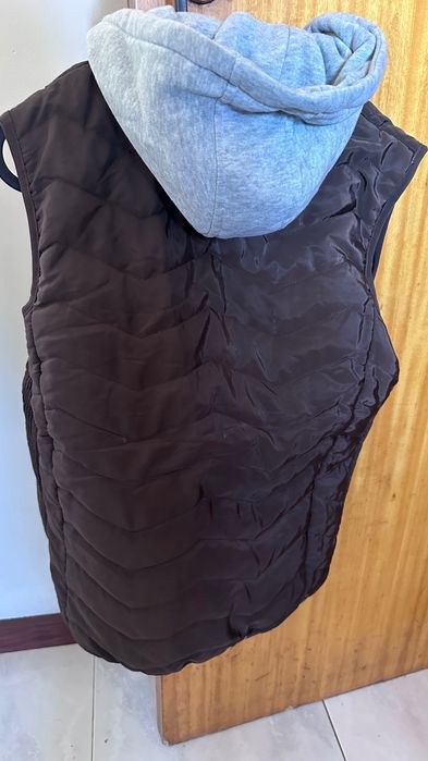 Casacos tamanho veste L