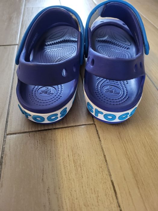 Crocs  sandały rozm J1 30/31
