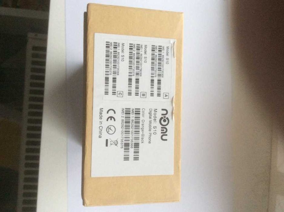 Pancerny smartfon NOMU S-10