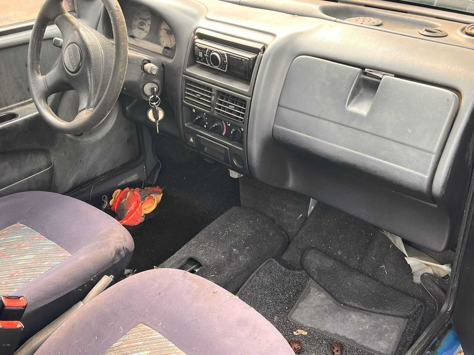 AIXAM PICK UP ACIDENTADA peças e acessorios