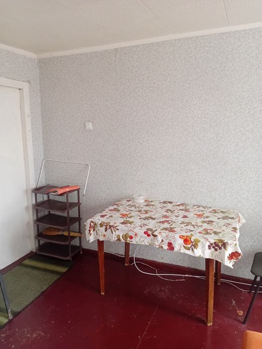 Продам комнату на кругу от хозяина