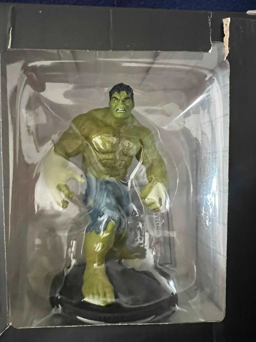 Figuras Marvel em Caixa — Hulk, Iron Man e Capitão América (Coleção) 60€ TOTAL