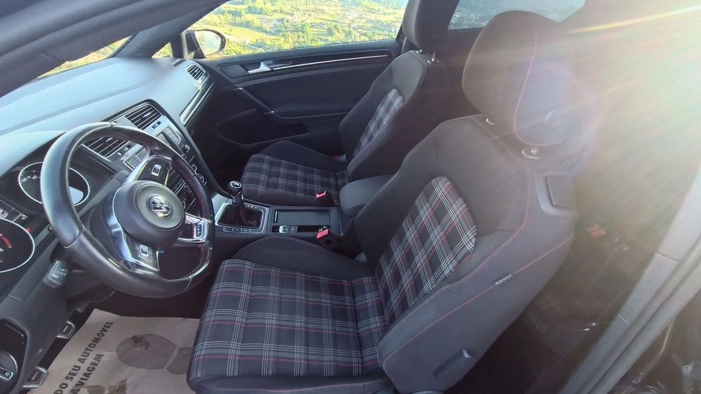 VW Golf