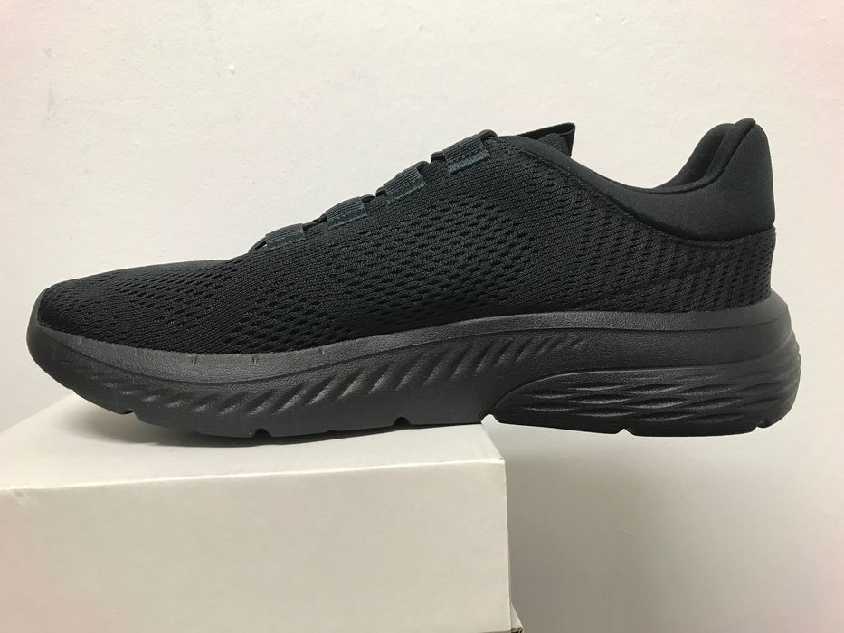 Buty Adidas Cloudfoam czarne – rozmiar 46