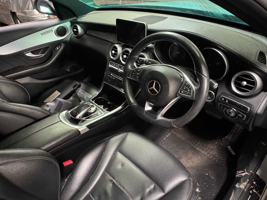 Mercedes C220 , W205 de 2015 para peças