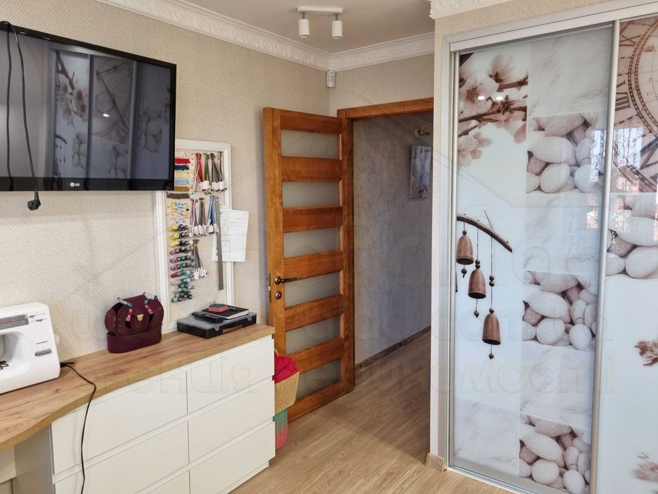 3 кімнатна квартира 82м2 в новобудові з ремонтом в районі Масани-KI