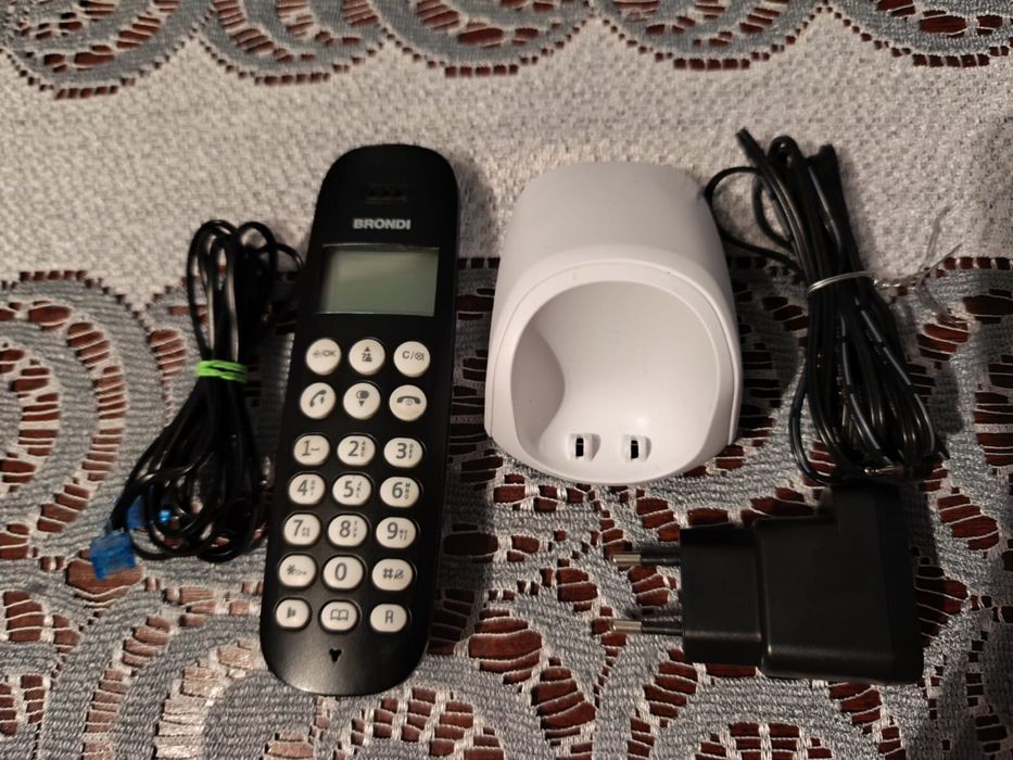 Telefon stacjonarny  bezprzewodowy Brondi