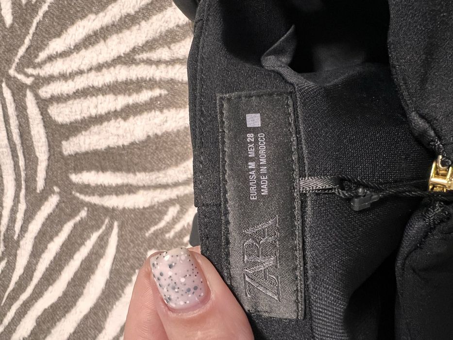 Топ ZAra в чорному кольорі