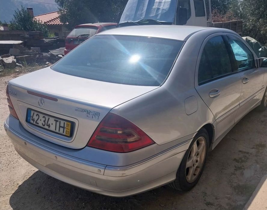 Mercedes c220cdi   2001