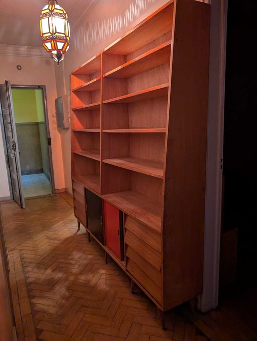 Estante de livros
