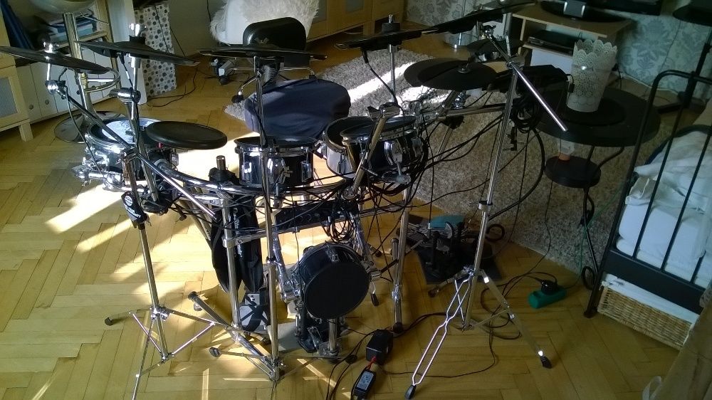 Perkusja Elektroniczna rozbudowany zestaw Roland TD6-Alesis DM7