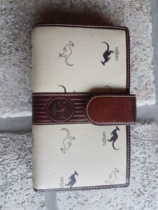 Carteira canguru