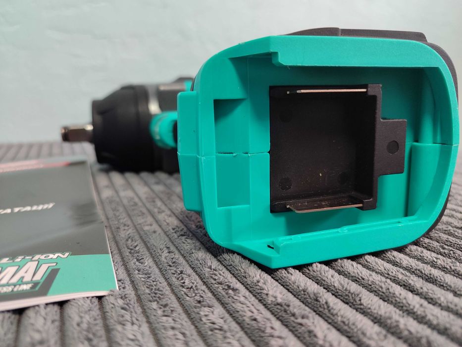 Аккумуляторный гайковерт Grand аг-800ubl 800нм 20в ударный тушка новый