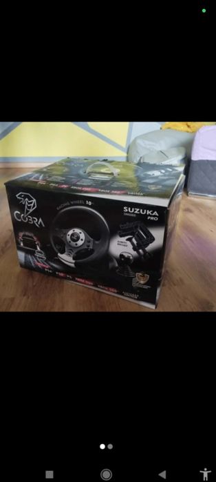 Kierownica Cobra Suzuka SW6060 Pro
Użyta tylko kilka razy 
W bardzo do