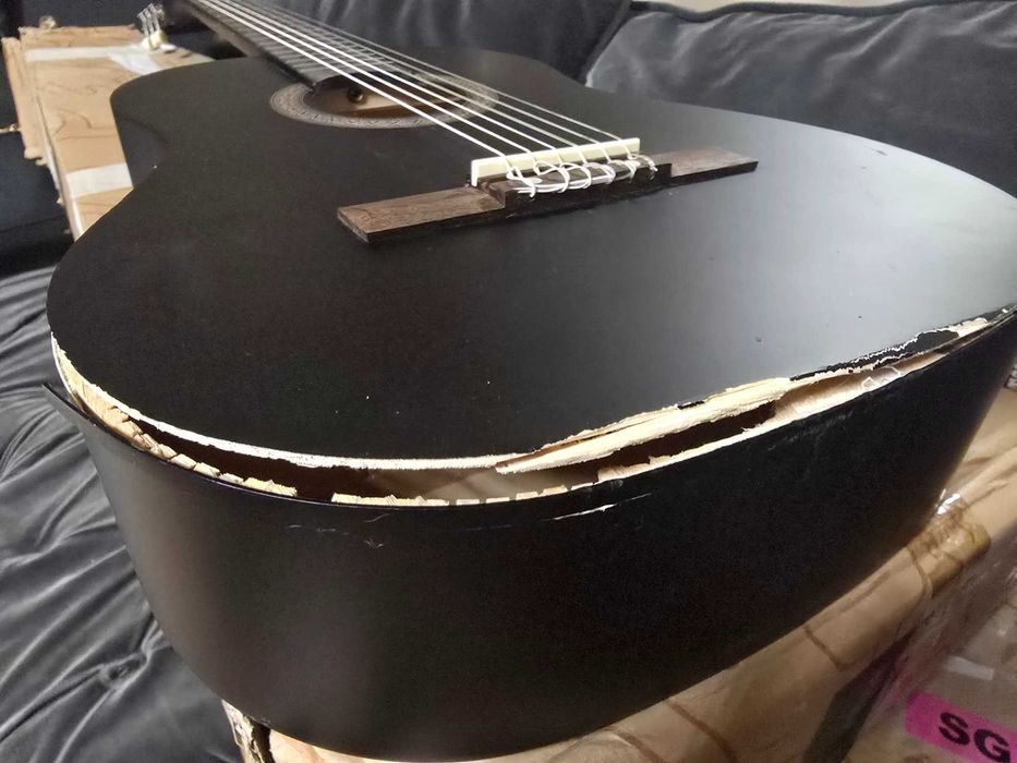 Navarrez NV12 Gitara klasyczna 4/4 czarny mat uszkodzona