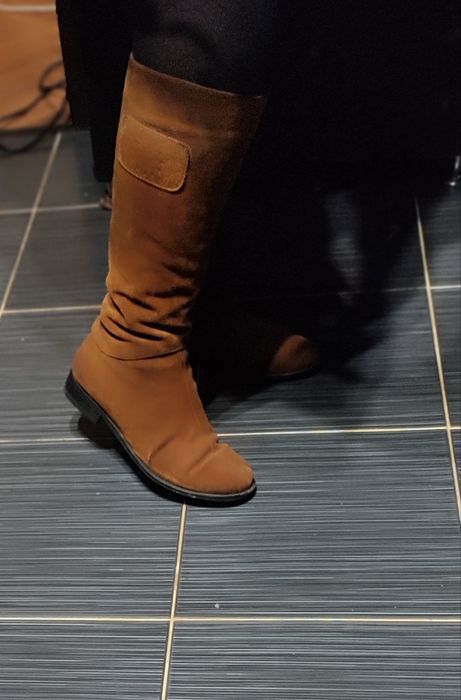 Чобітки осінь/ зима 39р