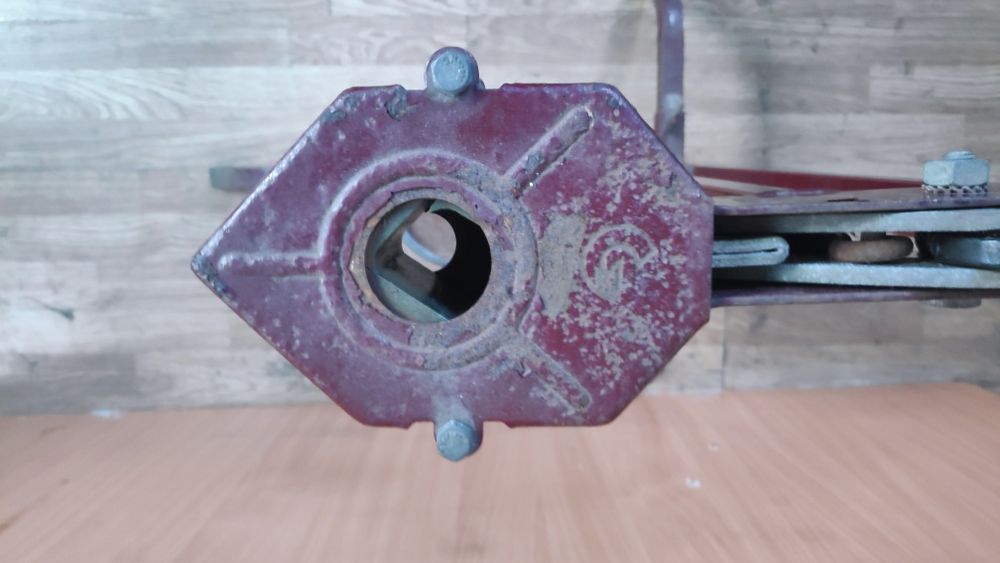 Engarrafador de rolhas manual