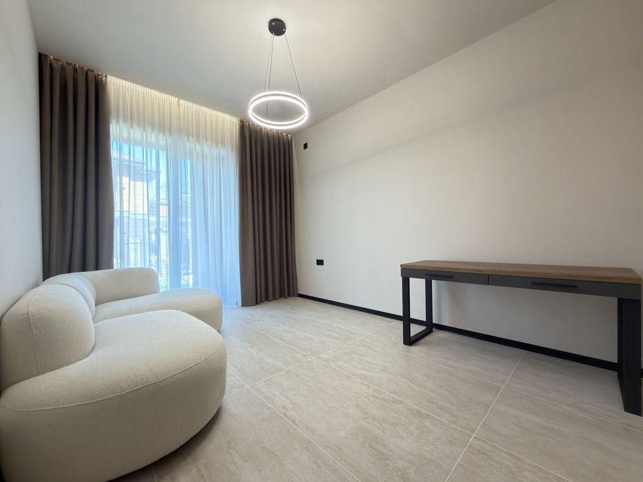 Сучасний будинок 180 м² з ремонтом, меблями та технікою | Газ | Без комісії