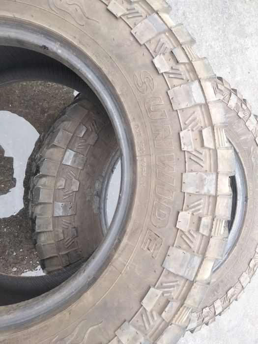 Продам пару грязевой резины в нормальном состоянии