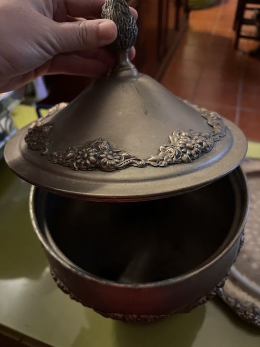 Prato e terrina antiga