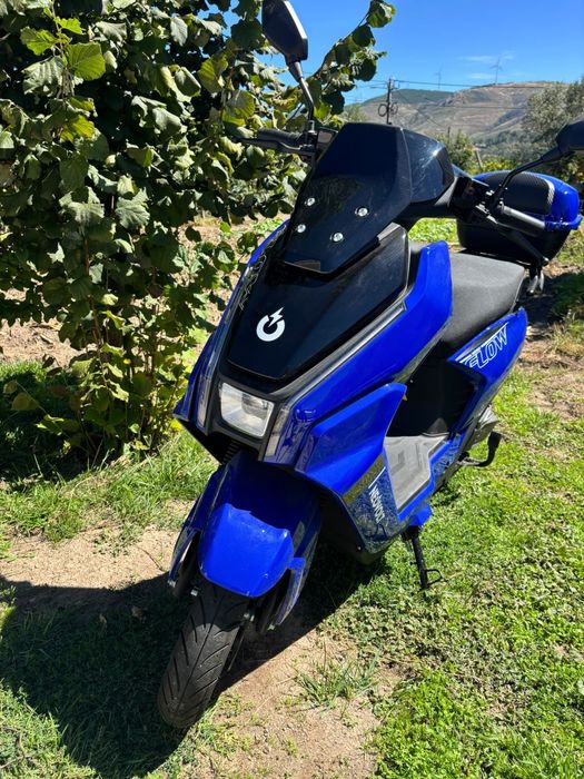Moto elétrica scooter