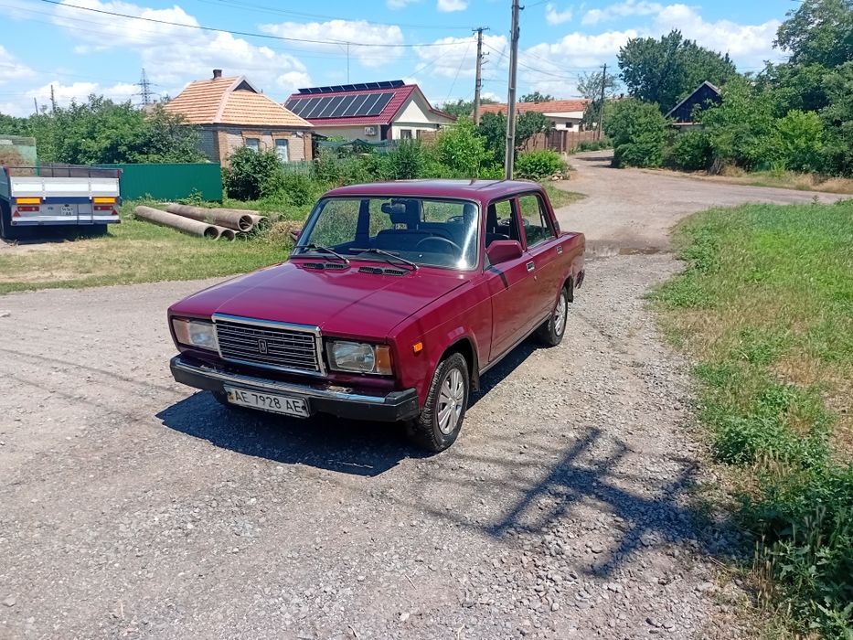 Продам ваз 2107  в отличном  состояний