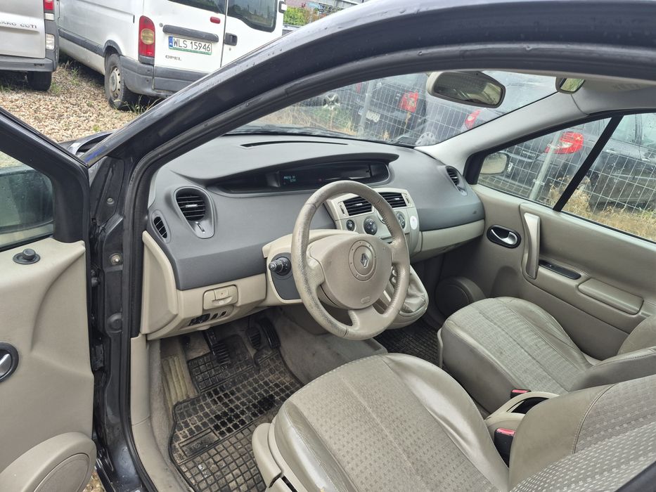 Renault Grand Scenic 2.0 b +GAZ 2005 Rok 7-osobowy