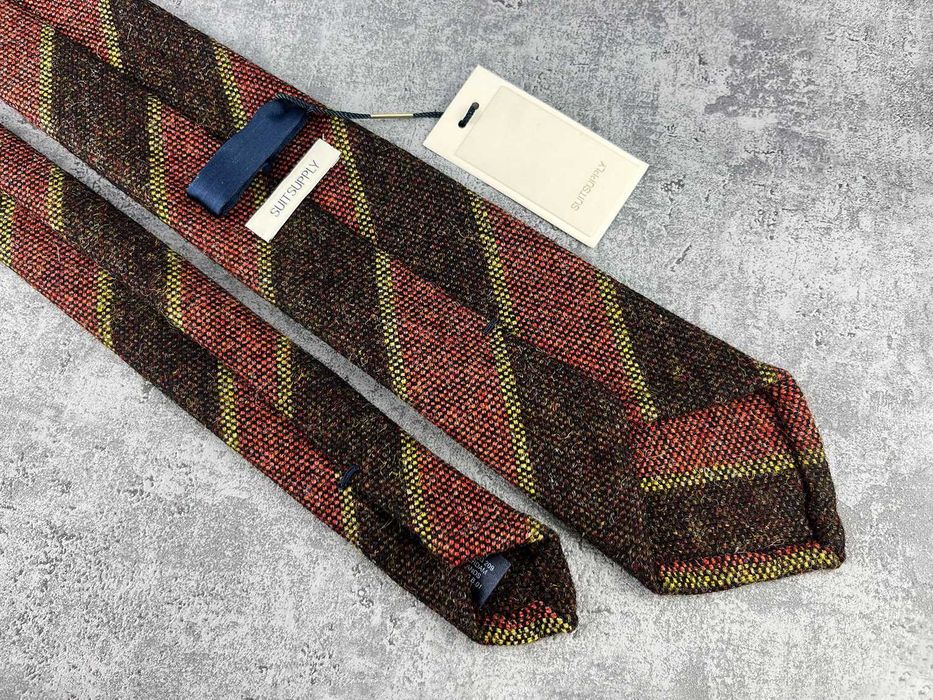 Nowy wełniany krawat SuitSupply regimental brąz bordo czerwony wełna