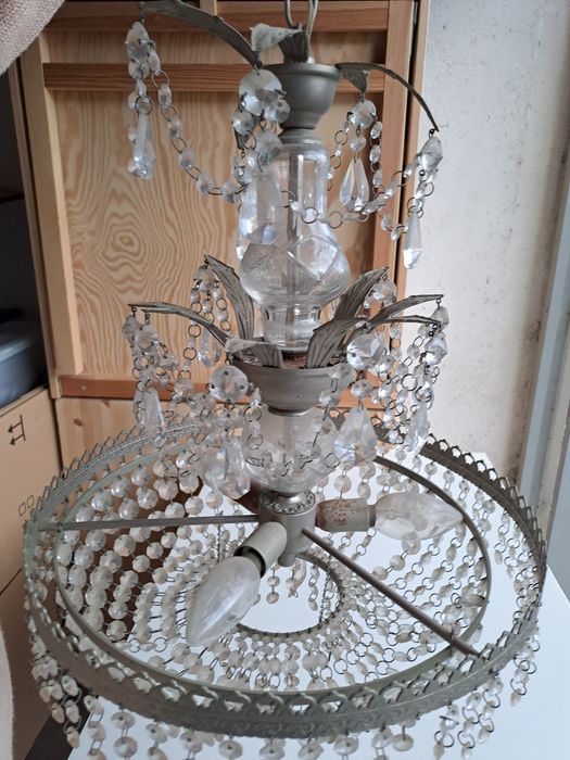 Candeeiro antigo luz de cristal.