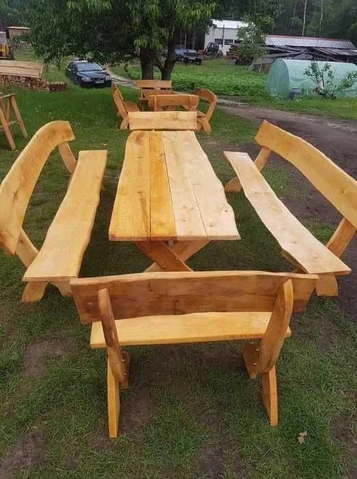 Solidny komplet mebli ogrodowych z Olchy ZAPRASZA